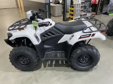 More photos of 2025 Kawasaki Brute Force 450 4x4 at Dell's Powersports, MO