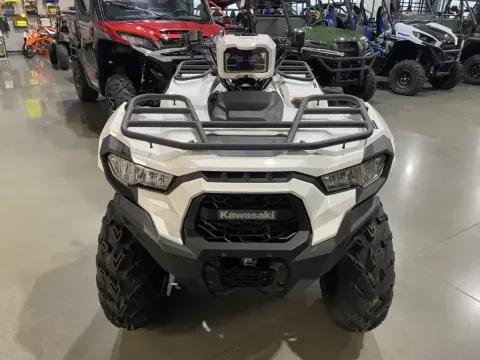 Another view of 2025 Kawasaki Brute Force 450 4x4 for sale in Grain Valley, MO at Dell's Powersports