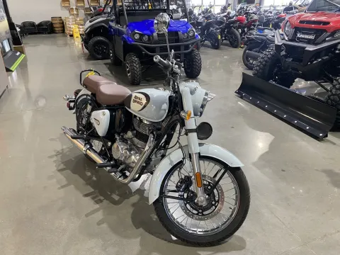 Photos of 2022 Royal Enfield Classic 350 for sale in Grain Valley, MO at Dell's Powersports