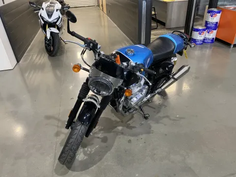 More photos of 2022 Royal Enfield Twins Continental GT 650 at Dell's Powersports, MO