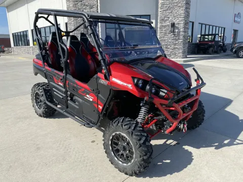 Photos of 2024 Kawasaki Teryx4 S SE for sale in Grain Valley, MO at Dell's Powersports