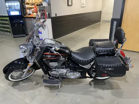 More photos of 2019 Suzuki Boulevard at Dell's Powersports, MO