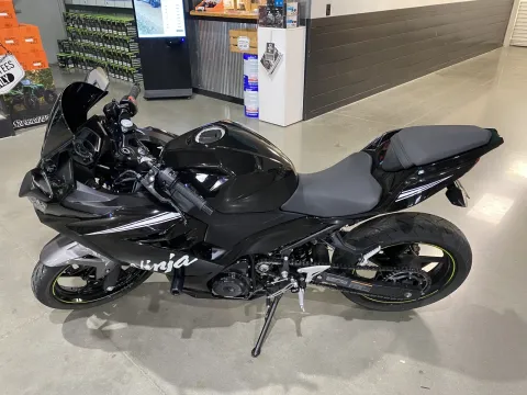 More photos of 2021 Kawasaki Ninja 400 ABS at Dell's Powersports, MO