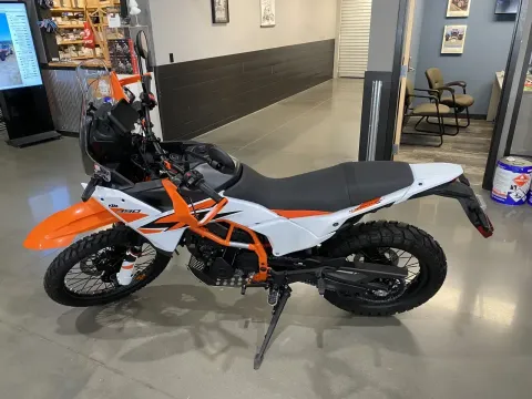 More photos of 2026 KTM 390 Adventure R at Dell's Powersports, MO