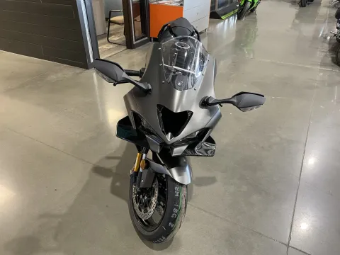 Another view of 2026 Kawasaki Ninja ZX-10R ABS for sale in Grain Valley, MO at Dell's Powersports
