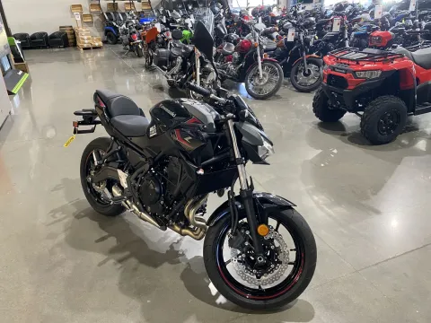 Photos of 2025 Kawasaki Z650 Base for sale in Grain Valley, MO at Dell's Powersports