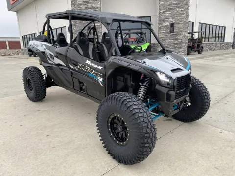 Photos of 2025 Kawasaki Teryx KRX4 1000 for sale in Grain Valley, MO at Dell's Powersports