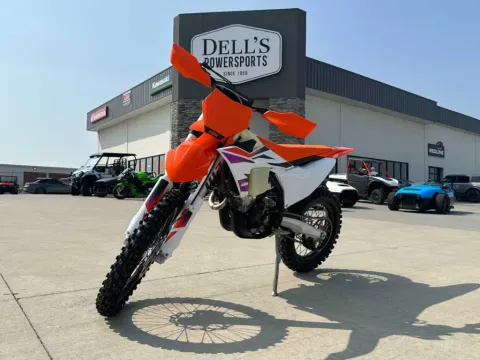 Photos of 2024 KTM XC 250 F for sale in Grain Valley, MO at Dell's Powersports