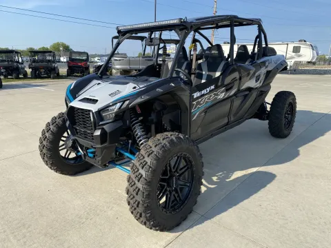 More photos of 2025 Kawasaki Teryx KRX4 1000 at Dell's Powersports, MO