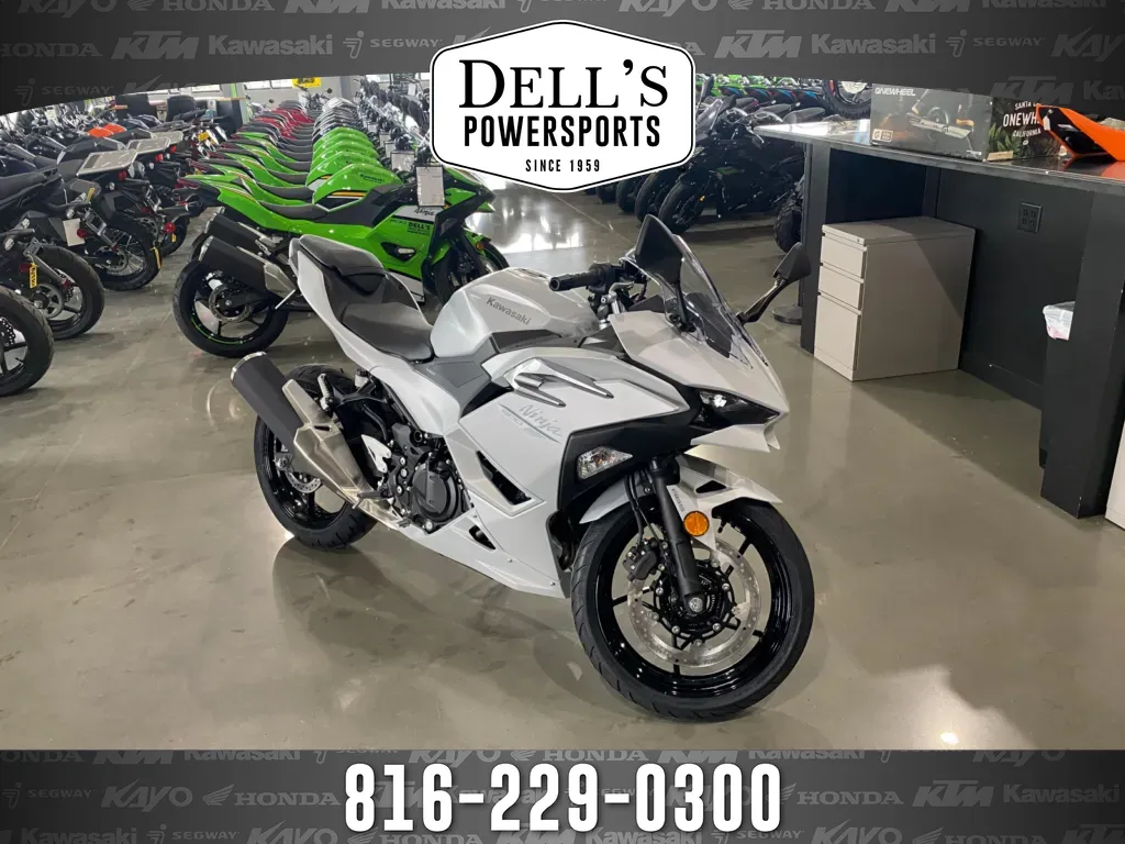2025 Kawasaki Ninja 500 ABS for sale in Grain Valley, MO at Dell's 2025 Kawasaki Ninja 500 ABS for sale in Grain Valley, MO at Dell's