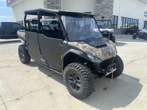 Photos of 2024 Segway Powersports UT10 Crew P for sale in Grain Valley, MO at Dell's Powersports