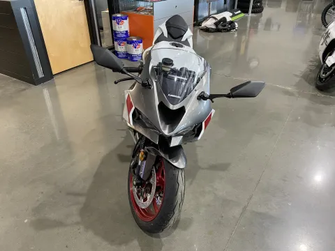 Another view of 2025 Kawasaki Ninja ZX-6R ABS for sale in Grain Valley, MO at Dell's Powersports