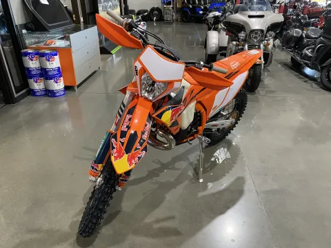 More photos of 2025 KTM XC-W 300 Champion Edition at Dell's Powersports, MO