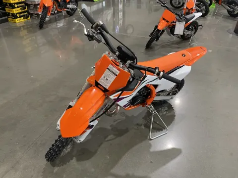More photos of 2025 KTM SX 50 at Dell's Powersports, MO