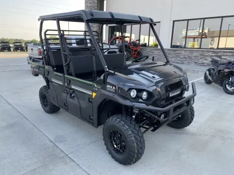 Photos of 2026 Kawasaki Mule PRO-FXT 1000 LE for sale in Grain Valley, MO at Dell's Powersports
