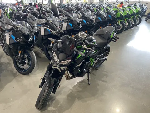 More photos of 2025 Kawasaki Z650 ABS at Dell's Powersports, MO