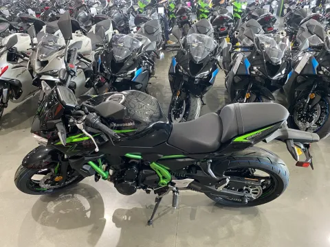 More photos of 2025 Kawasaki Z650 ABS at Dell's Powersports, MO