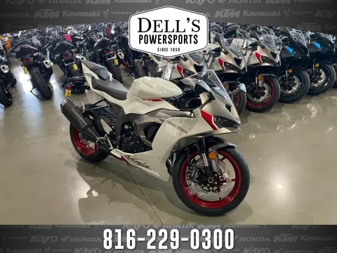 White 2025 Kawasaki Ninja ZX-6R ABS for sale in Grain Valley, MO