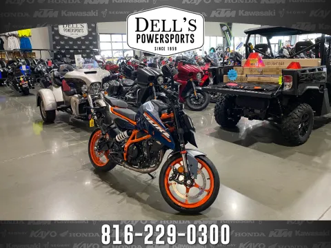 Blue 2025 KTM Duke 390 for sale in Grain Valley, MO