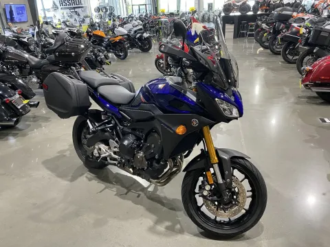 Photos of 2017 Yamaha FJ 09 for sale in Grain Valley, MO at Dell's Powersports