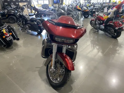 Another view of 2016 Harley-Davidson Road Glide CVO Ultra for sale in Grain Valley, MO at Dell's Powersports