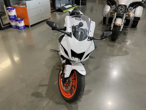 Another view of 2023 Yamaha YZF R7 for sale in Grain Valley, MO at Dell's Powersports