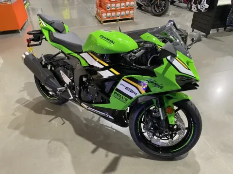 Photos of 2025 Kawasaki Ninja ZX-6R ABS KRT Edition for sale in Grain Valley, MO at Dell's Powersports