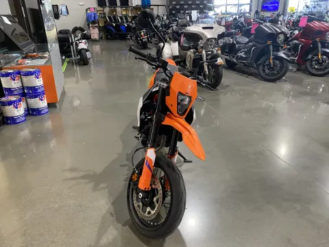 Another view of 2025 KTM SMC 390 R for sale in Grain Valley, MO at Dell's Powersports