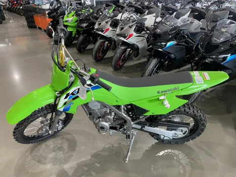 More photos of 2026 Kawasaki KLX 140R at Dell's Powersports, MO