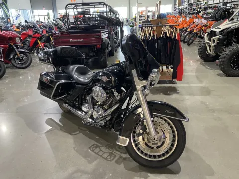 Photos of 2012 Harley-Davidson Electra Glide Classic for sale in Grain Valley, MO at Dell's Powersports