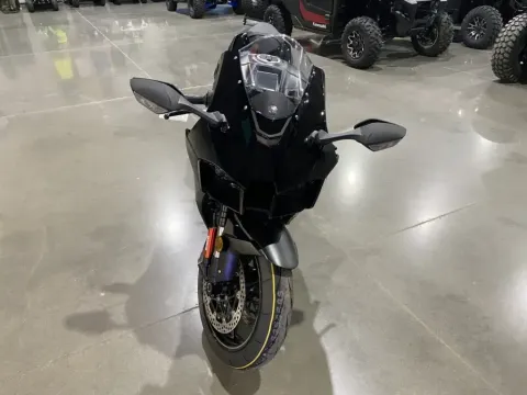 Another view of 2025 Kawasaki Ninja ZX-10R for sale in Grain Valley, MO at Dell's Powersports