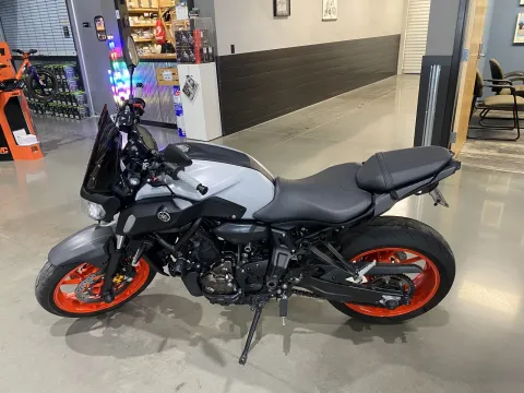 More photos of 2019 Yamaha MT 07 at Dell's Powersports, MO