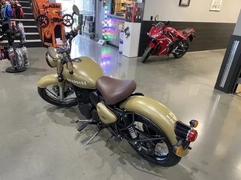 More photos of 2023 Royal Enfield Classic 350 at Dell's Powersports, MO
