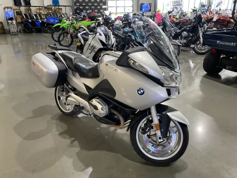 Photos of 2009 BMW R 1200 RT for sale in Grain Valley, MO at Dell's Powersports