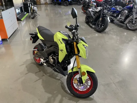 Photos of 2026 Kawasaki Z125 PRO for sale in Grain Valley, MO at Dell's Powersports