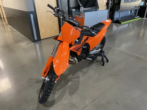 More photos of 2025 KTM SX 250 at Dell's Powersports, MO