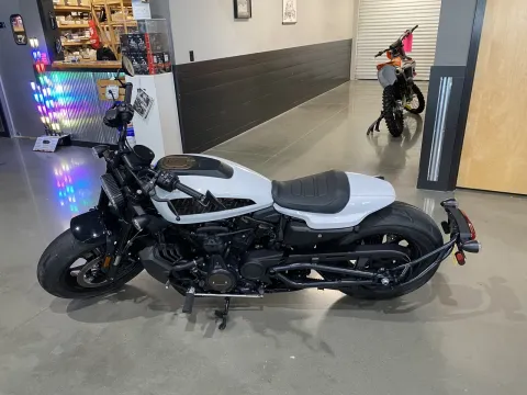 More photos of 2021 Harley-Davidson Sportster S at Dell's Powersports, MO