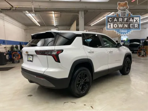 More photos of 2025 Chevrolet Equinox LT at Drive Appeal Bloomington, MN