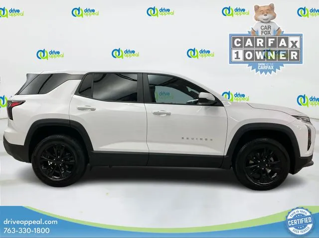 2025 Chevrolet Equinox LT photo 2