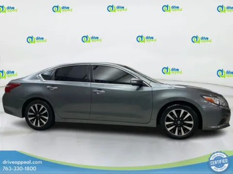 More photos of 2018 Nissan Altima 2.5 SL at Drive Appeal Bloomington, MN