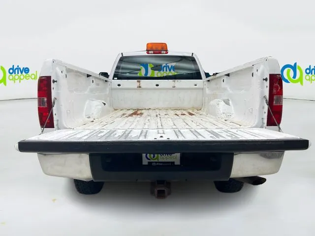 2007 Chevrolet Silverado 3500 Work Truck - Photo 13