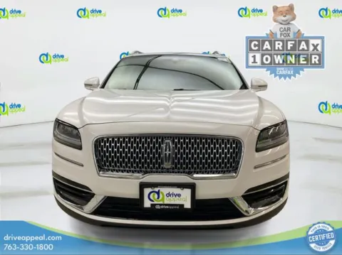 Photos of 2020 Lincoln Nautilus Reserve for sale in Bloomington, MN at Drive Appeal Bloomington