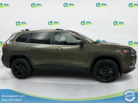 More photos of 2019 Jeep Cherokee Limited at Drive Appeal Bloomington, MN