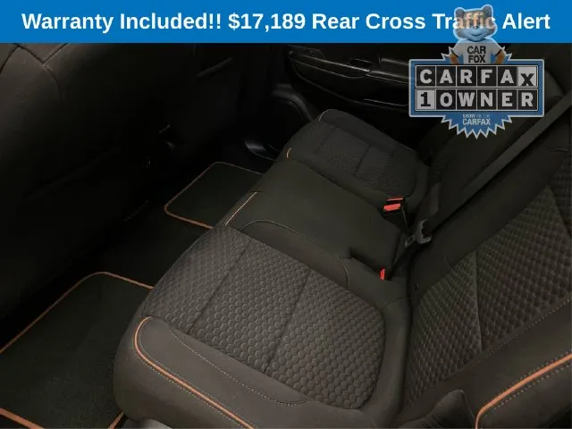 GMC Acadia photo 11