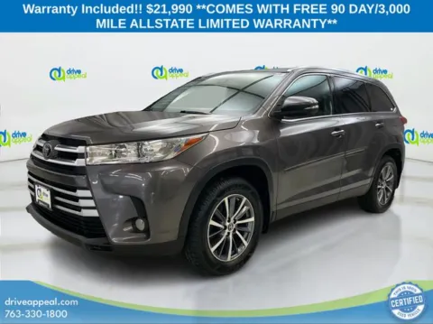 Gray 2019 Toyota Highlander XLE for sale in Bloomington, MN