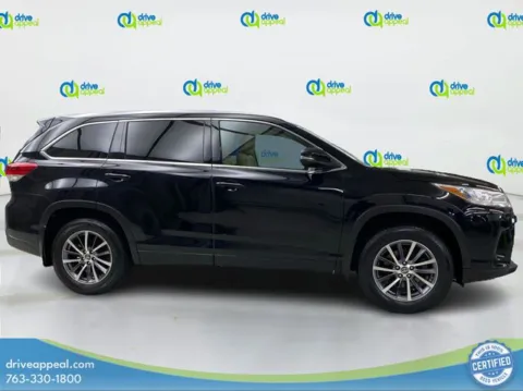 More photos of 2018 Toyota Highlander XLE at Drive Appeal Bloomington, MN