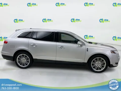 More photos of 2019 Lincoln MKT Standard at Drive Appeal Bloomington, MN
