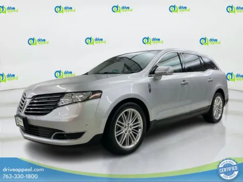 Silver 2019 Lincoln MKT Standard for sale in Bloomington, MN