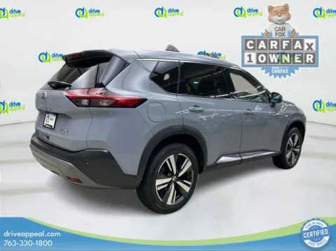 More photos of 2021 Nissan Rogue SL at Drive Appeal Bloomington, MN