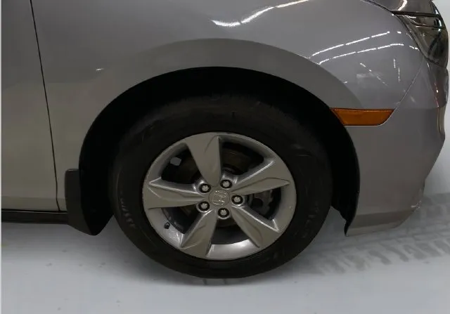 Honda Odyssey photo 16